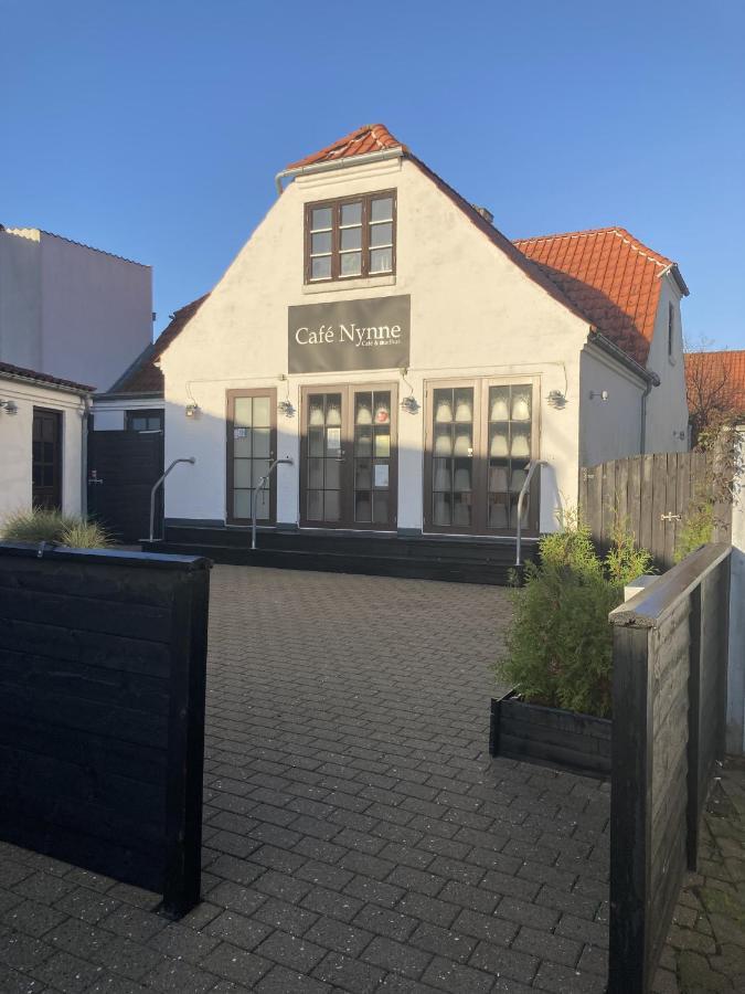 Nynnes Place Frederikshavn Exterior foto